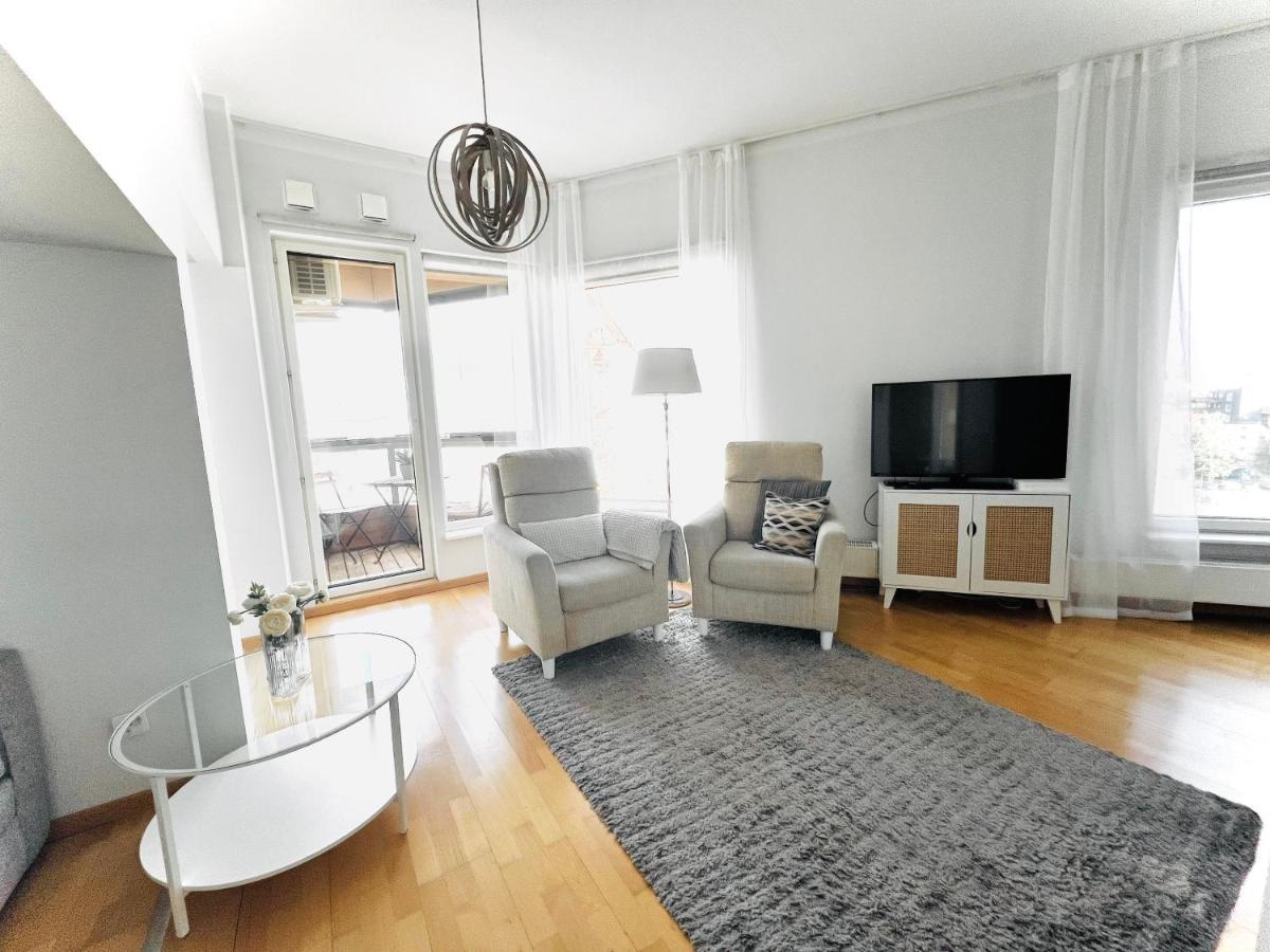 Lootsi Apartment With Sauna, Next To Old Town, City Center, Port Tallinn Eksteriør billede