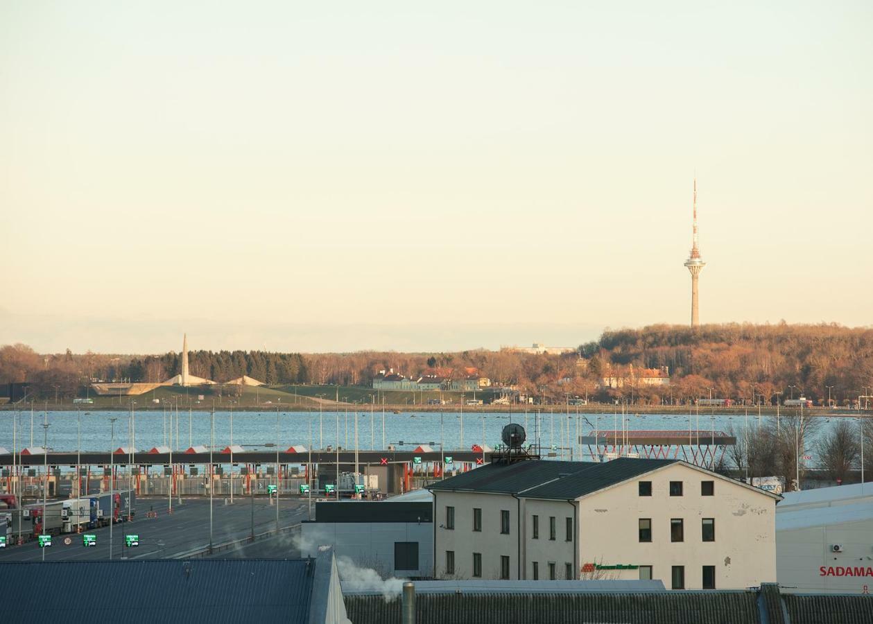 Lootsi Apartment With Sauna, Next To Old Town, City Center, Port Tallinn Eksteriør billede