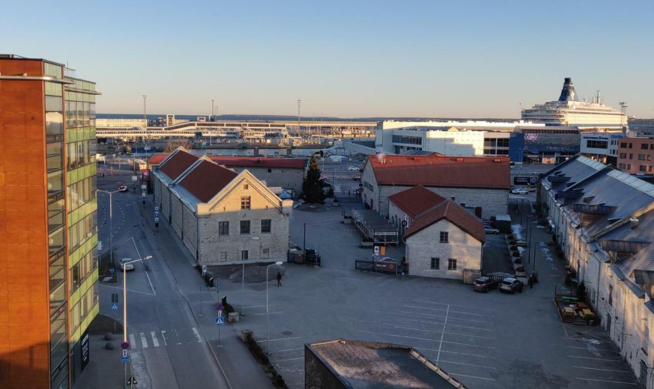 Lootsi Apartment With Sauna, Next To Old Town, City Center, Port Tallinn Eksteriør billede